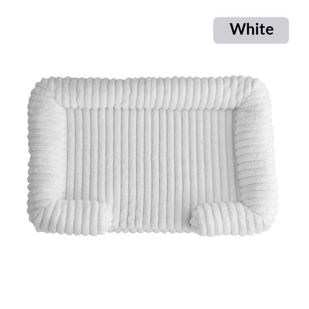 Warm and Cozy Pet Bed