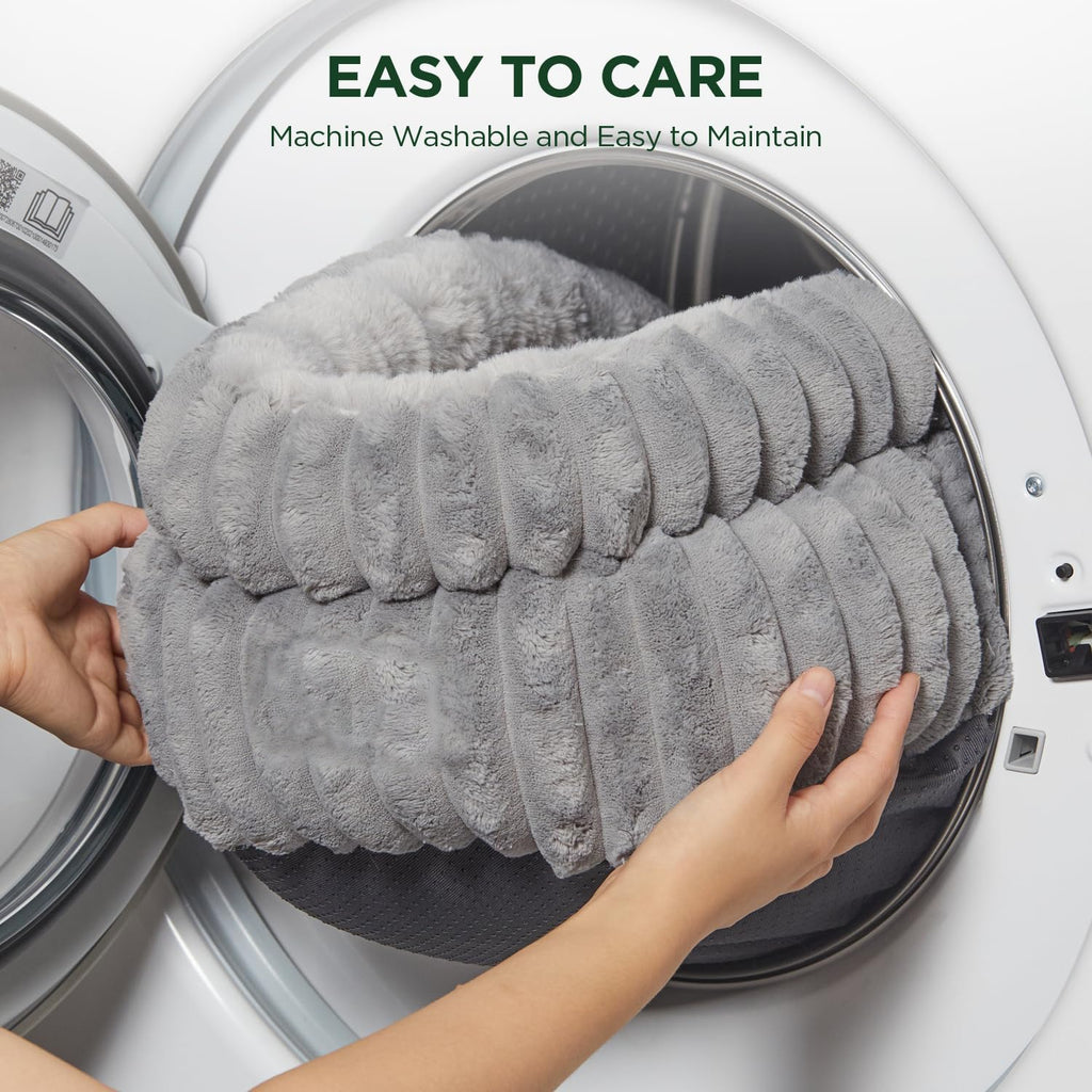 Washable Plush Cat Bed with Anti-Slip Bottom