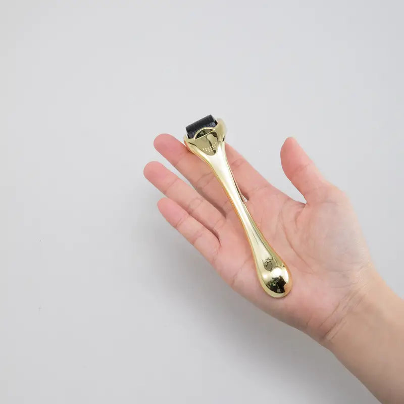 Golden Microneedle Derma Roller for Home Skin Care