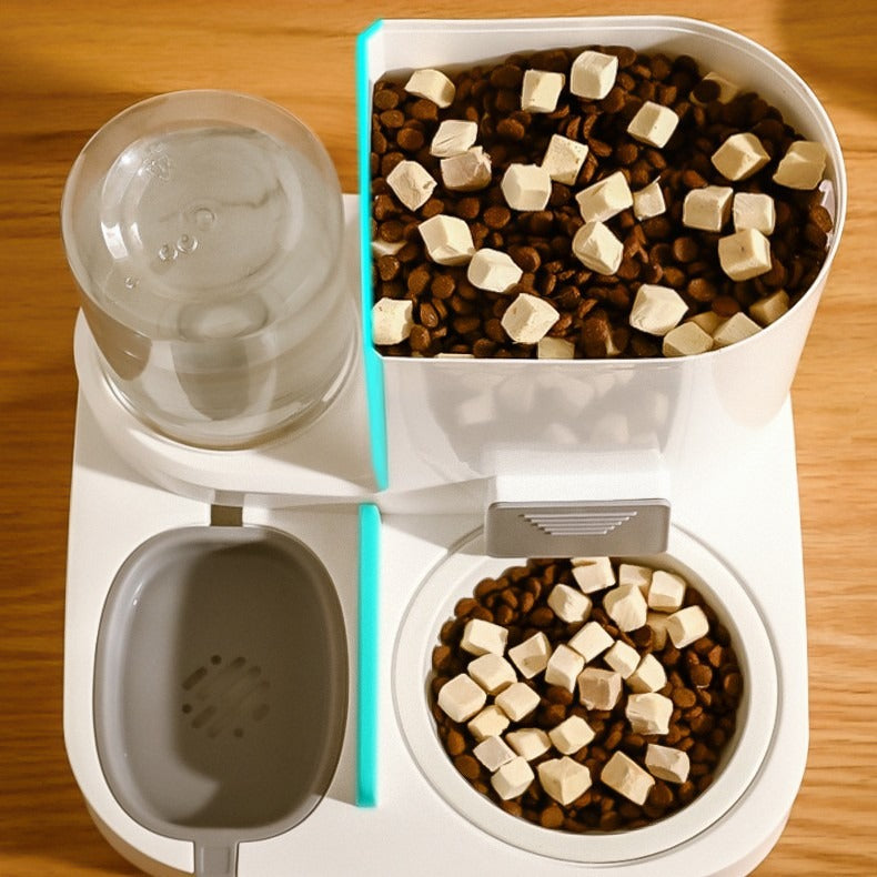 Large Capacity Pet Water Dispenser with Wet and Dry Separation