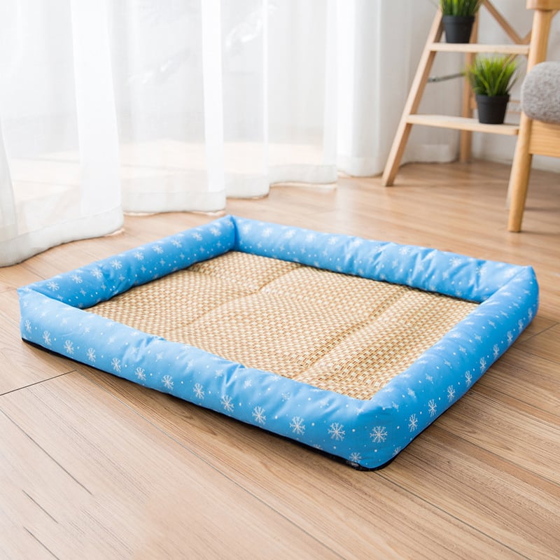 Four Seasons Universal Dog Mat for Pets