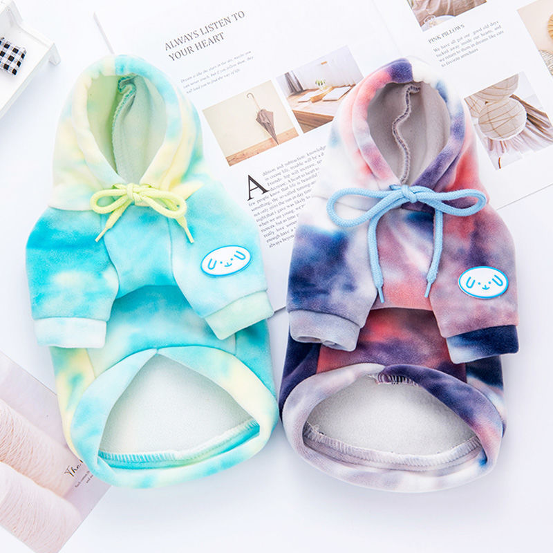 Tie-Dyed Cat Apparel for Autumn and Winter