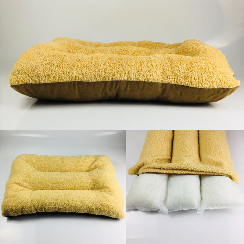 Fleece Pet Bed for Dogs and Cats, Washable Design