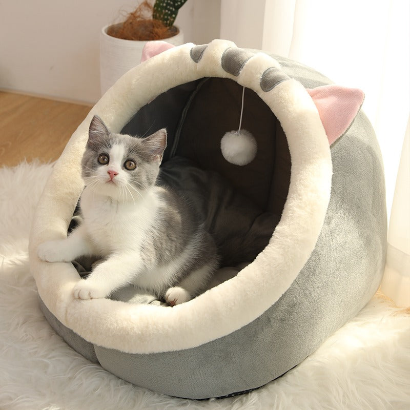 Universal Cat House for All Seasons