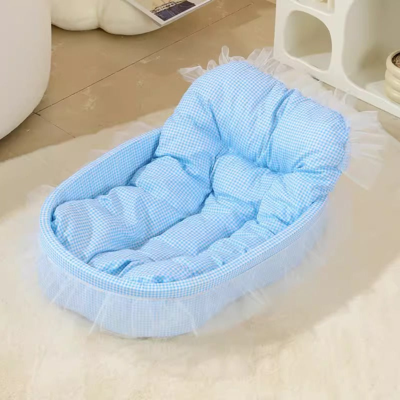 Macaron Universal Winter Kennel