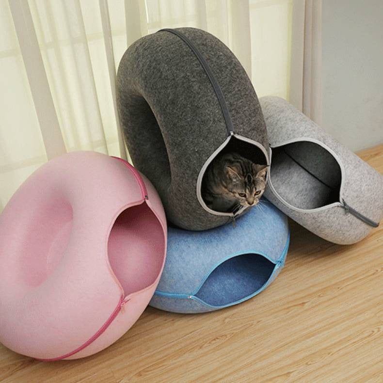 Donut Cat Felt Tunnel Bed