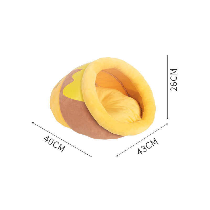 Cozy Winter Pet Bed for Cats - Washable and Comfortable