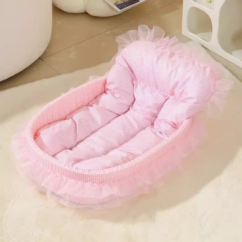 Macaron Universal Winter Kennel