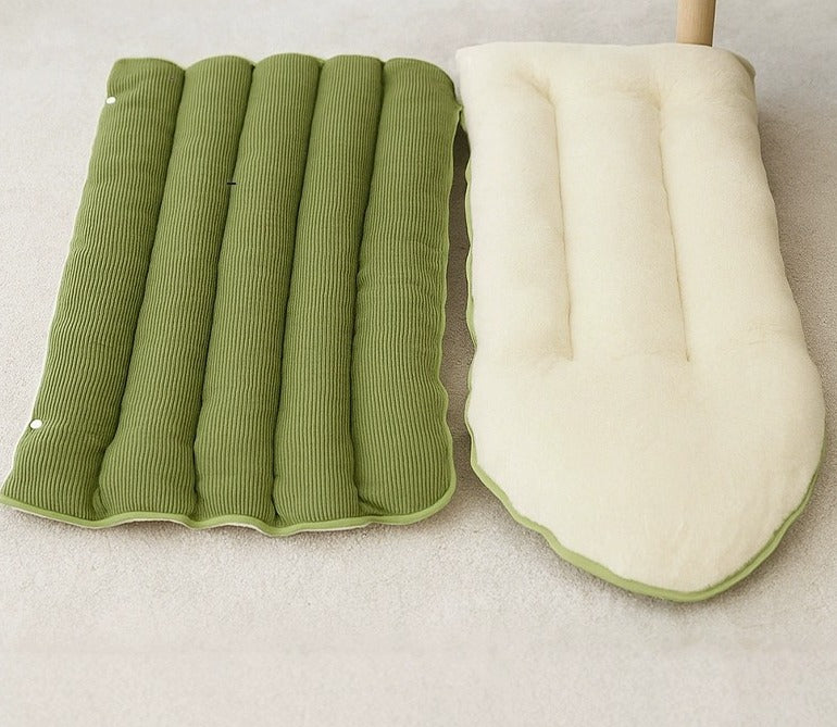 Washable Winter Cat Cave Bed