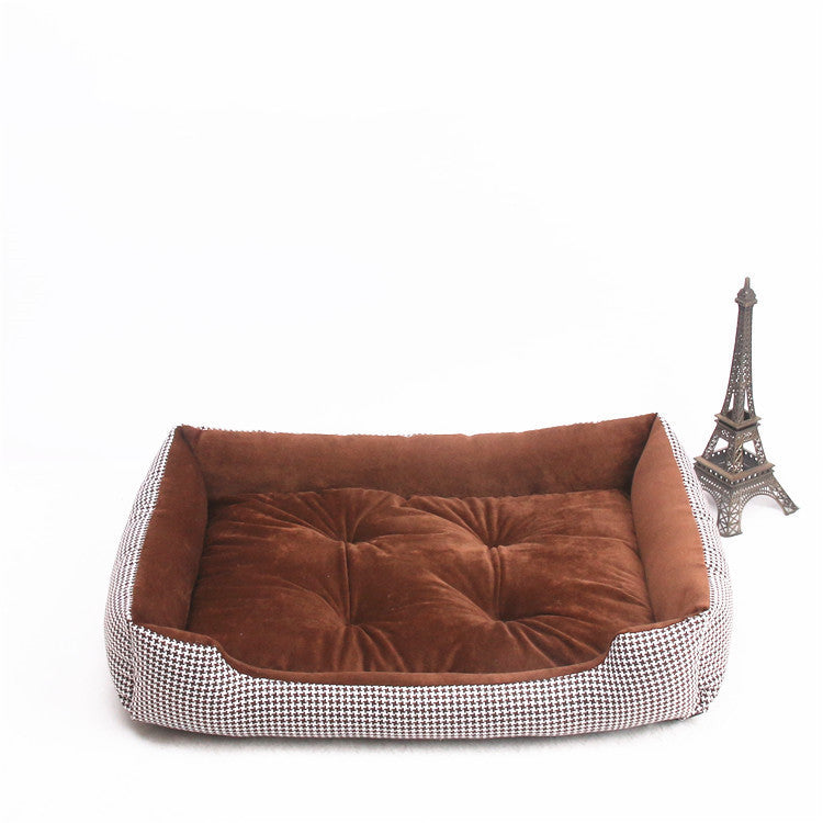 Four Seasons Universal Mat for All Dog Sizes