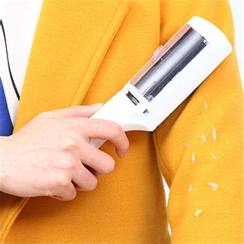 Electrostatic Lint Brush for Wool & Cashmere