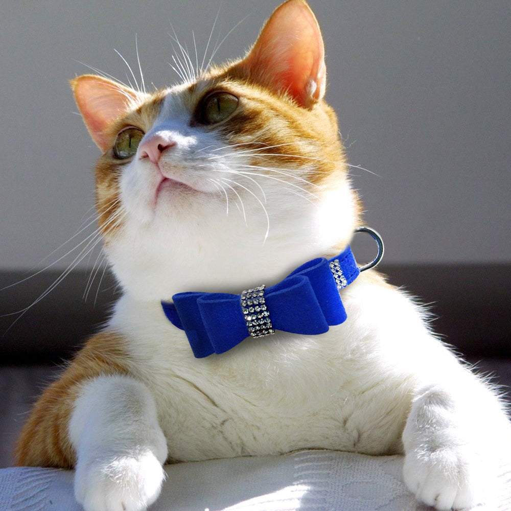 Korean Velvet Pet Leash with Rhinestone Design