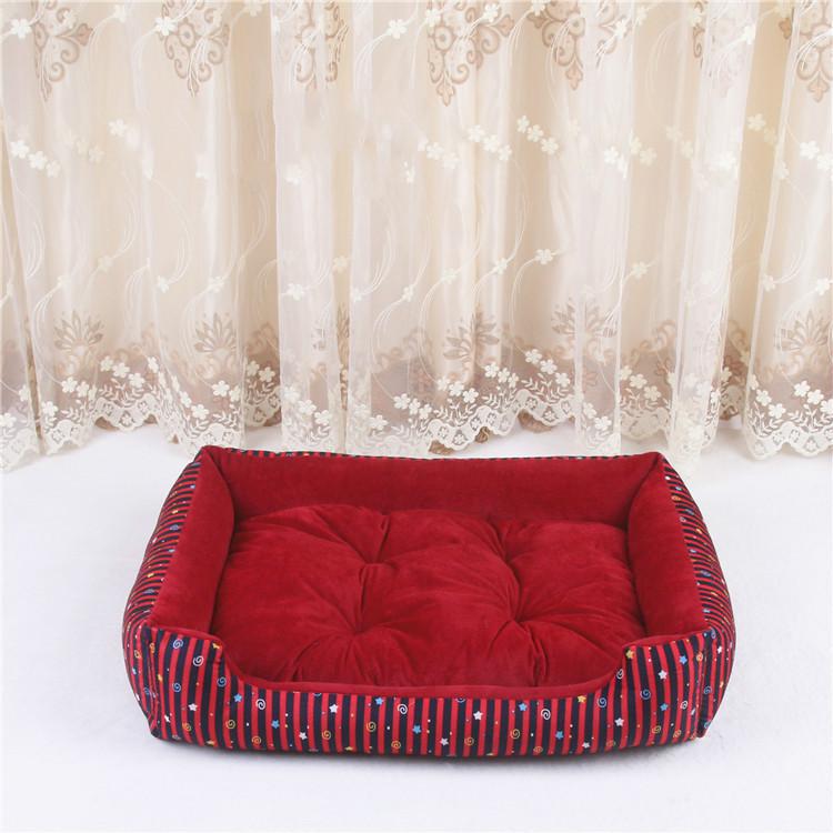 Striped Pet Bed for Medium to Large Dogs and Cats