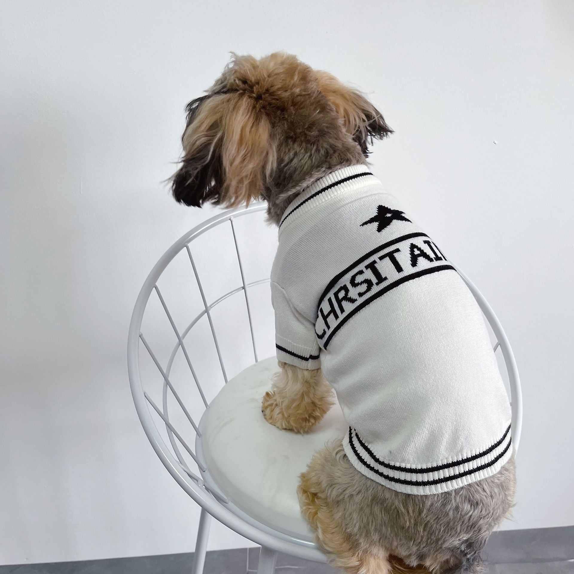 Thick Warm Pet Sweater for Dogs and Cats in Winter