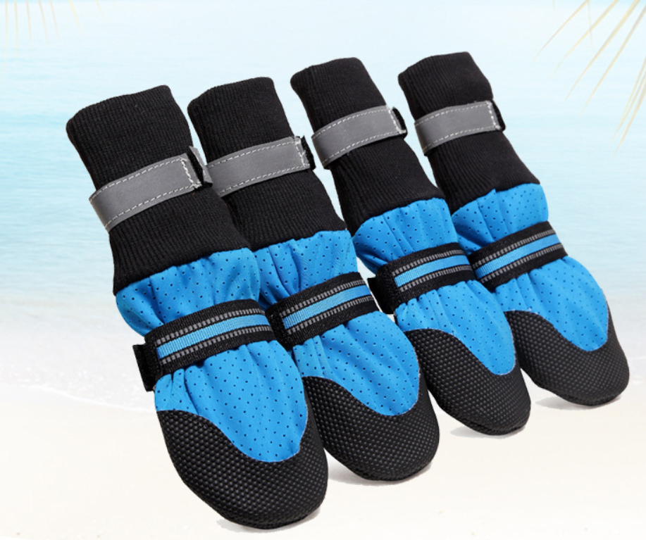 Pet Non-Slip Rubber Shoe Covers for Winter (Two Colors)