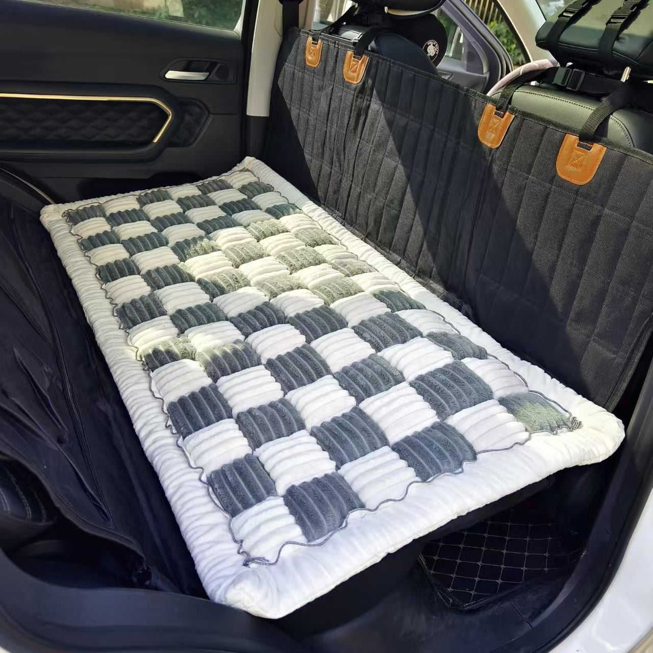 Thickened Plush Car Cushion Mat