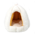 Enclosed Warm Cat Litter for Deep Sleep Comfort