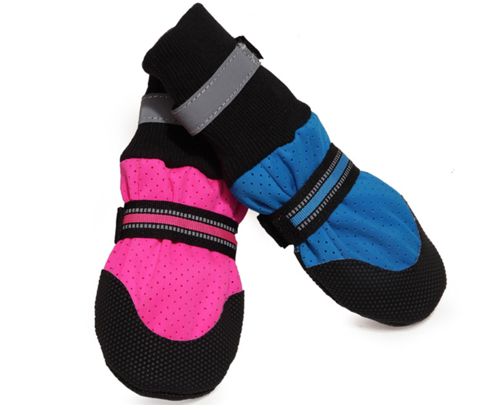 Pet Non-Slip Rubber Shoe Covers for Winter (Two Colors)