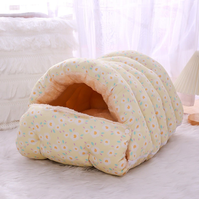 Winter Closed Warm Cat Nest