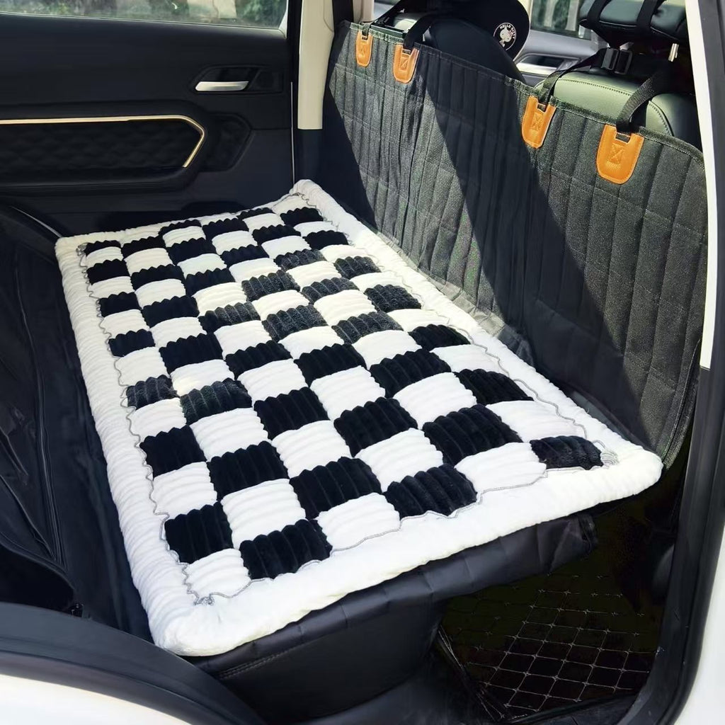 Thickened Plush Car Cushion Mat