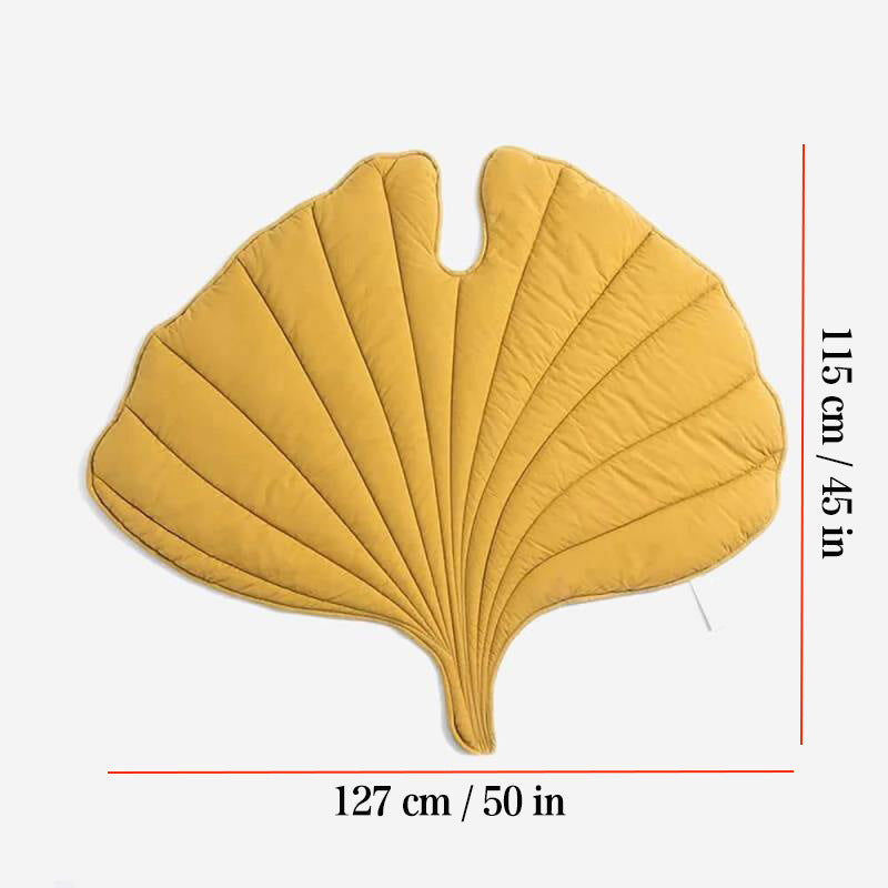 Cozy All-Season Leaf Pet Mat