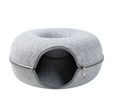 4-Season Felt Cat Tunnel Bed