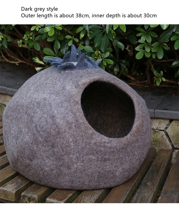 Wool Felt Cat Enclosed Bed