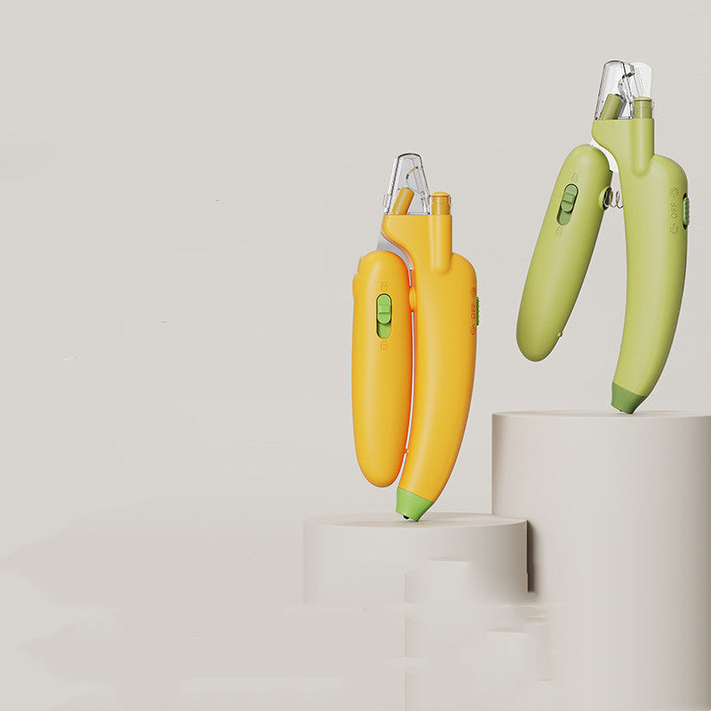 Clipper with Sharpener