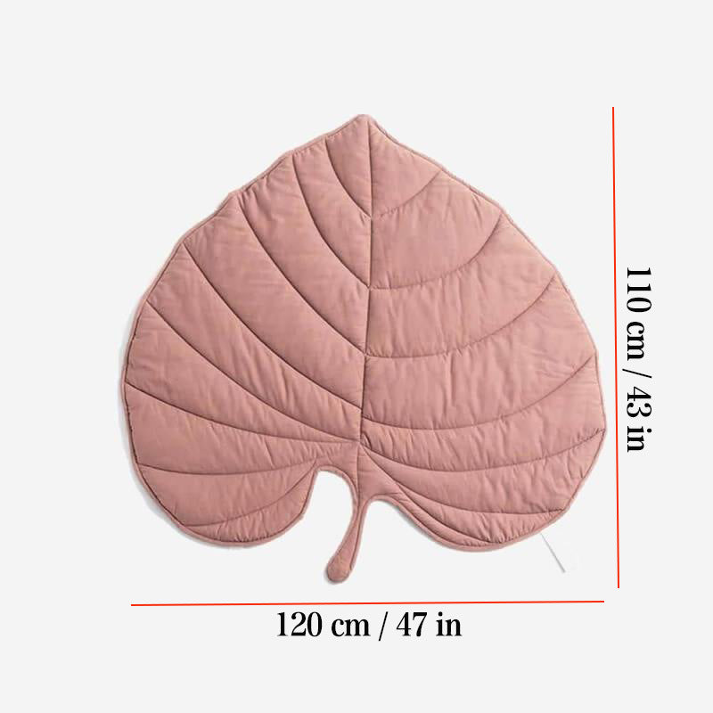 Cozy All-Season Leaf Pet Mat