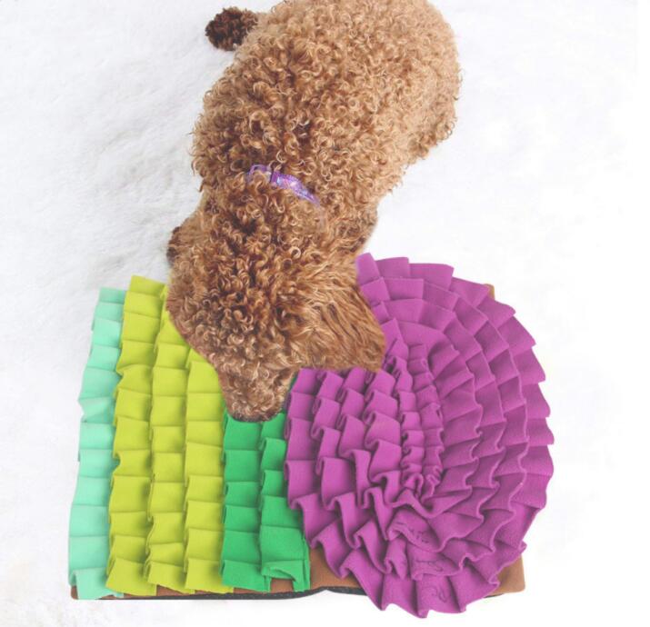 Slow Food Puzzle Dog Sniff Pad for Stress Relief