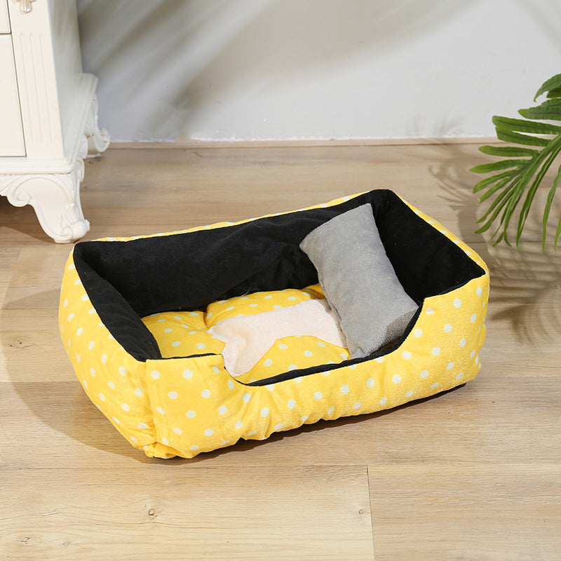 Sleeping Villa Dog House