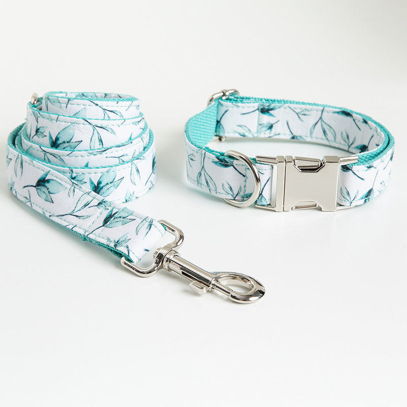 Small Leaf Dog Collar with Traction Rope