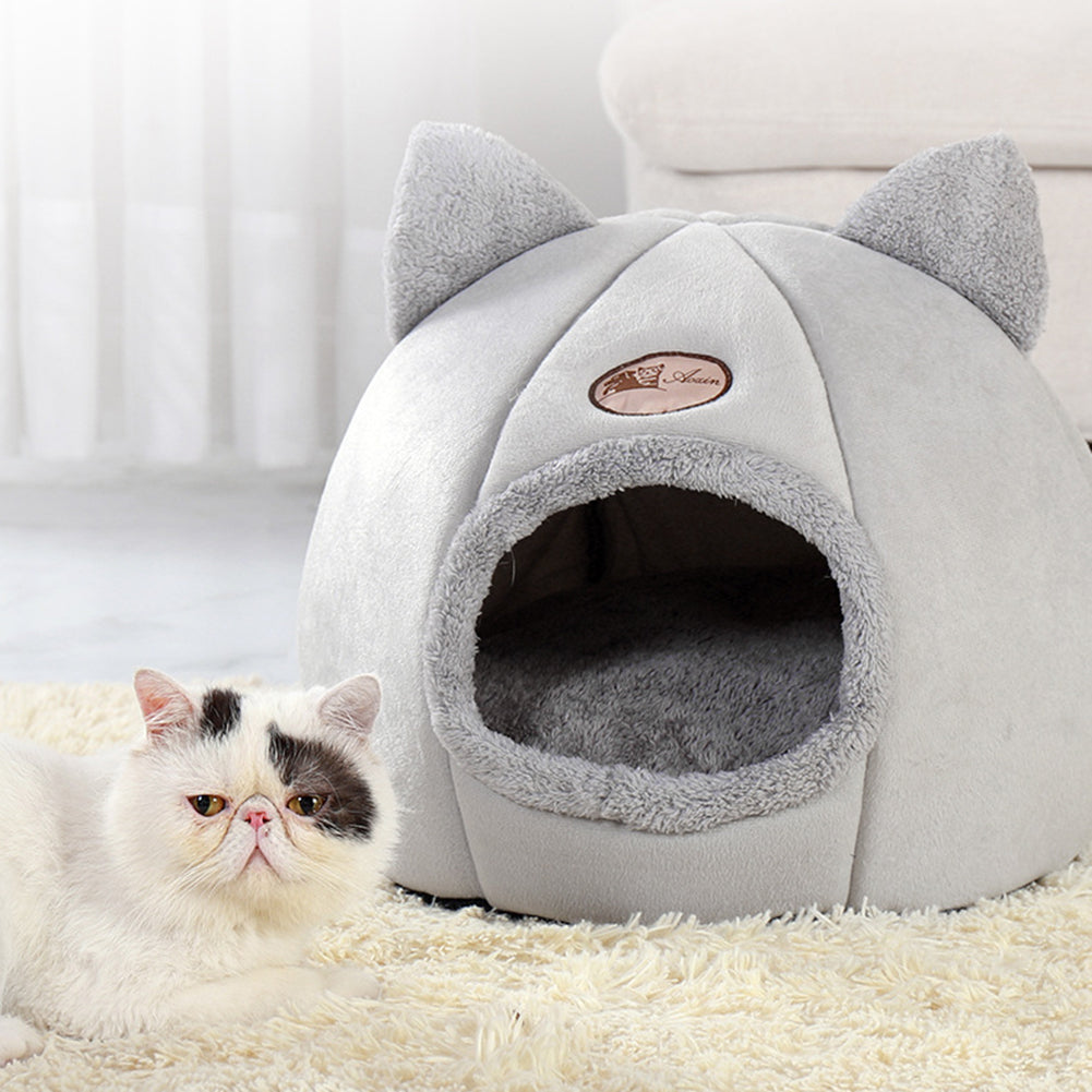 Fully Enclosed Cat Nest for Winter Warmth & Comfort