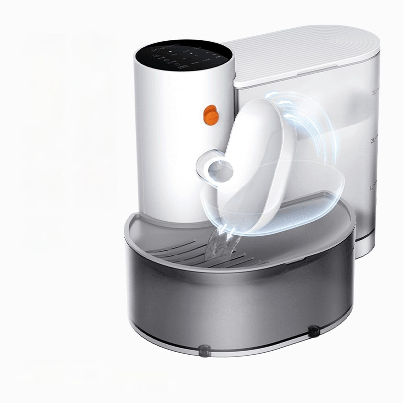 Rechargeable Water Feeder