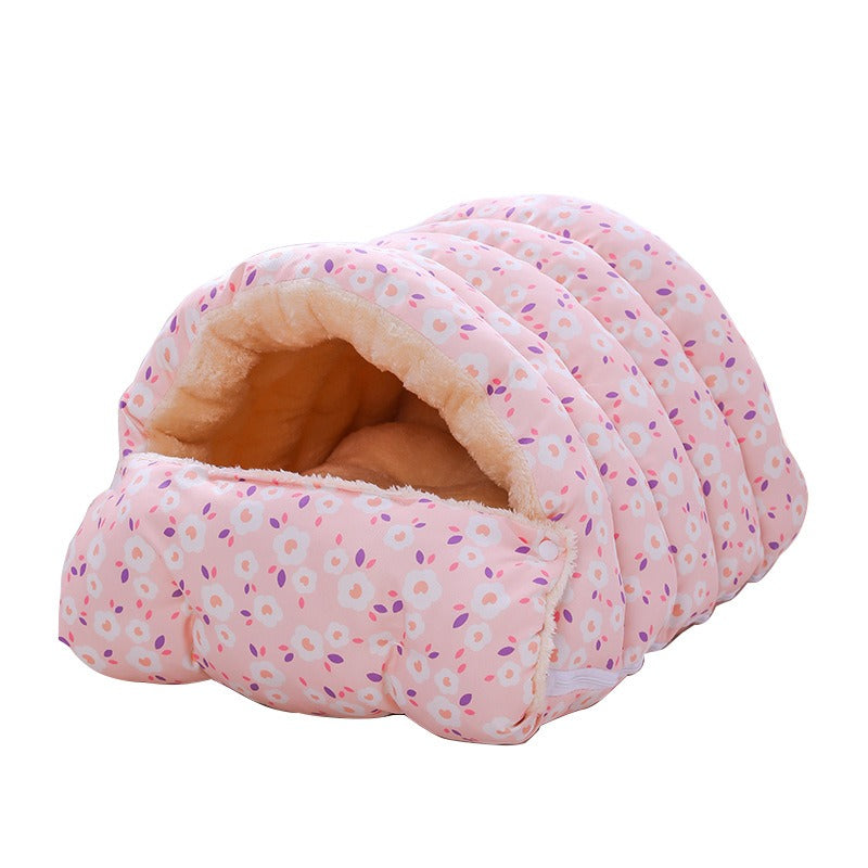 Winter Closed Warm Cat Nest