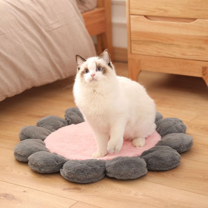 Cute Pet Flower Mat for Dogs and Cats