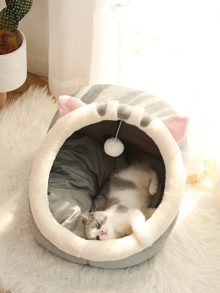 Universal Cat House for All Seasons