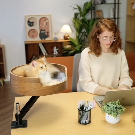 Adjustable Desktop Cat Nest with Suspension Bracket