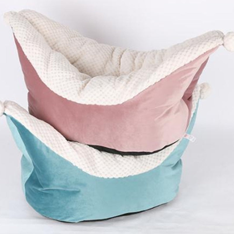Boat Style Pet Bed for Cats and Small Dogs