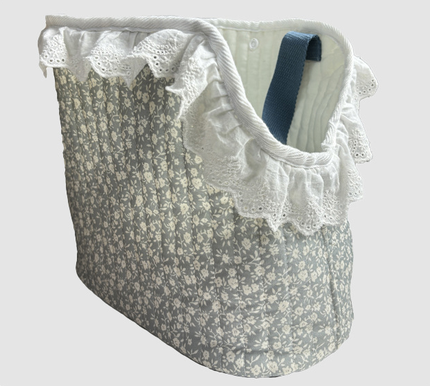 Simple and Lightweight Cat and Dog Bag
