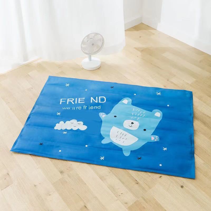 Washable Pet Mat - Summer Accessory for All Sizes
