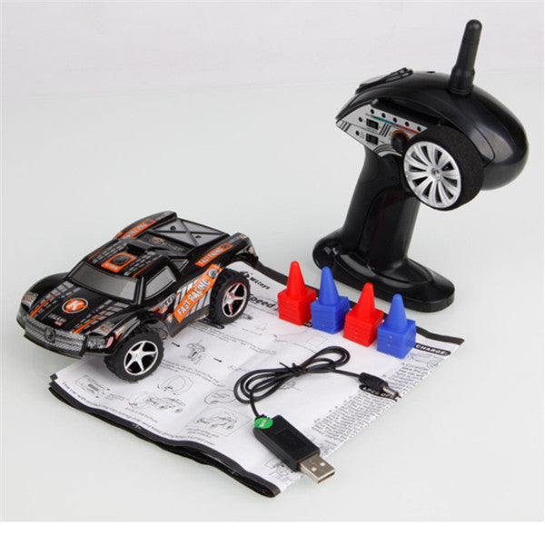 L939 2.4G High-Speed Mini Remote Control Car