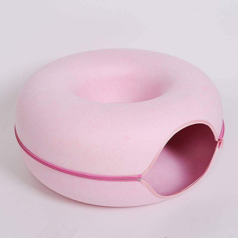 Donut Cat Felt Tunnel Bed