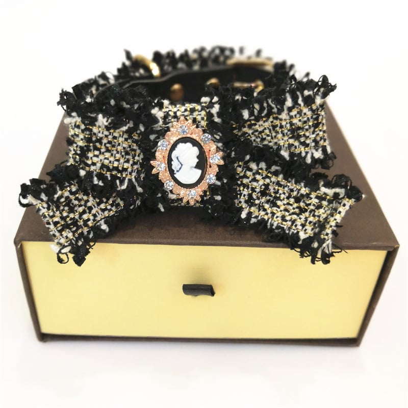 Bow Collar for Cats and Dogs