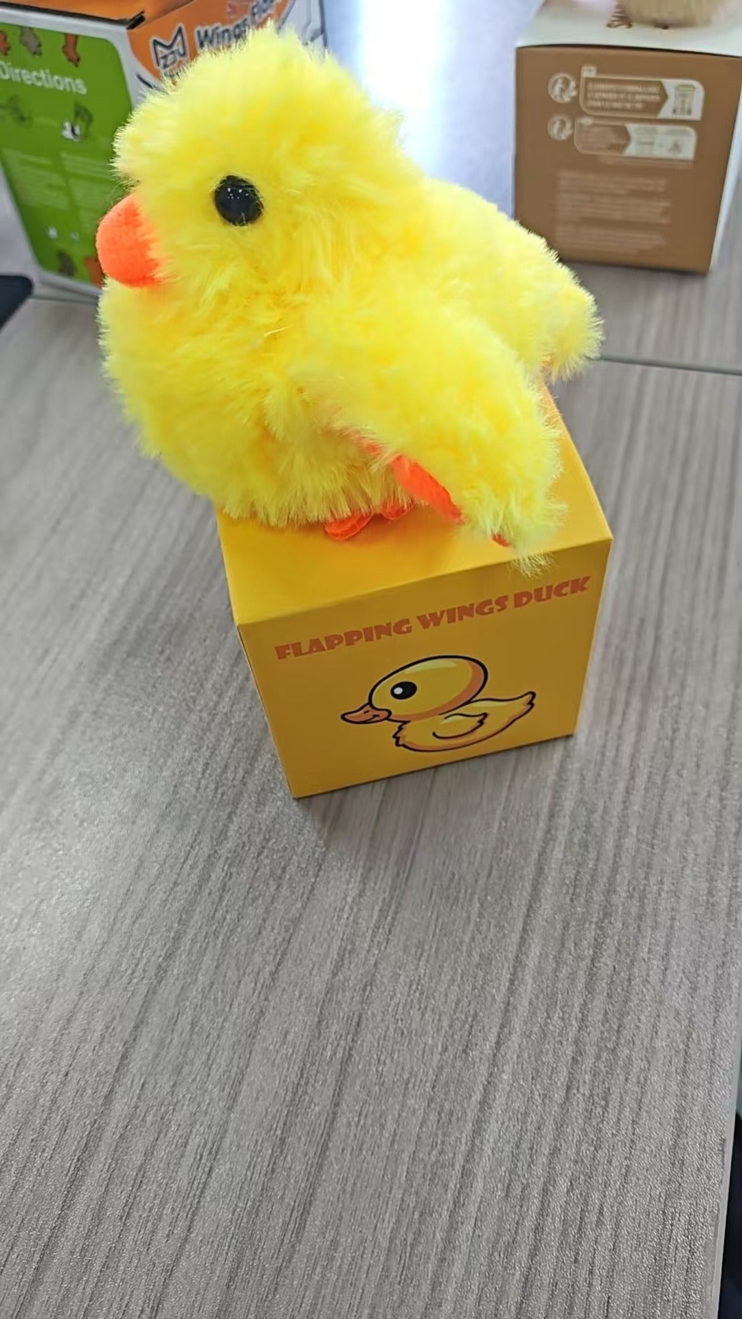 Smart Vibration-Sensing Cat Toy