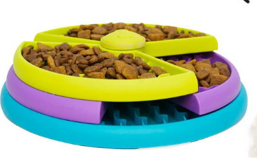 Tornado Storm Dog Educational Food Dispensing Toy