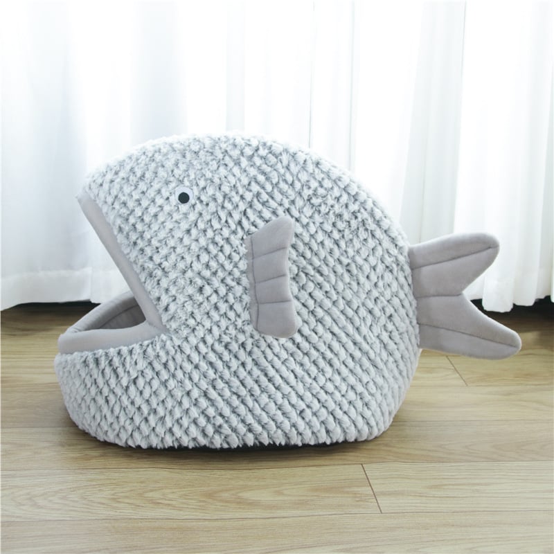 Fish-Shaped Cartoon Cat Litter and Small Dog Bed