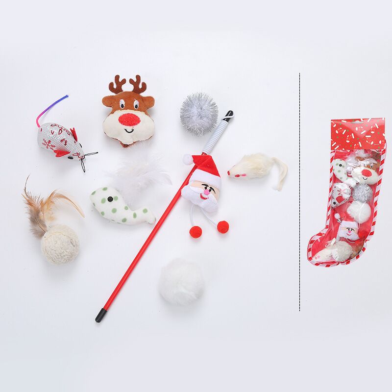 Warm Winter Cat Christmas Gift Collection