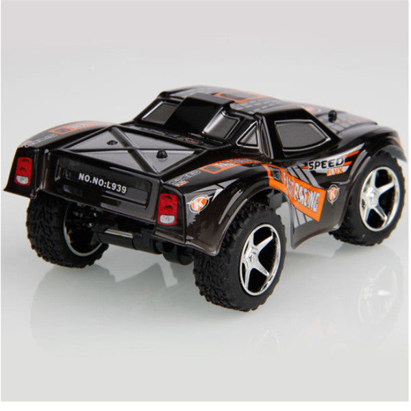 L939 2.4G High-Speed Mini Remote Control Car