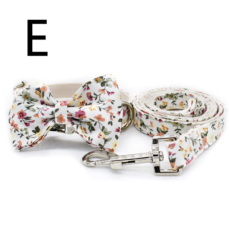 White Flower Pet Collar and Leash with Metal Buckle